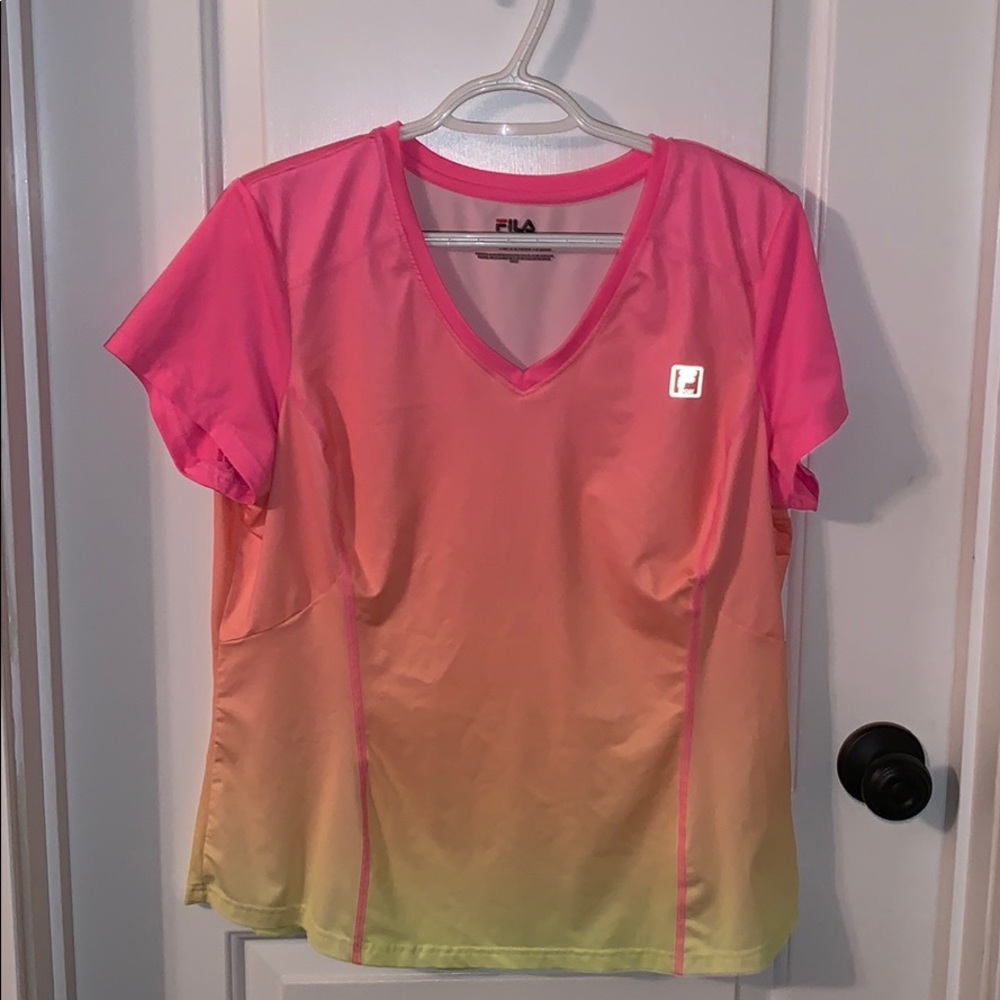 Athletic shirt